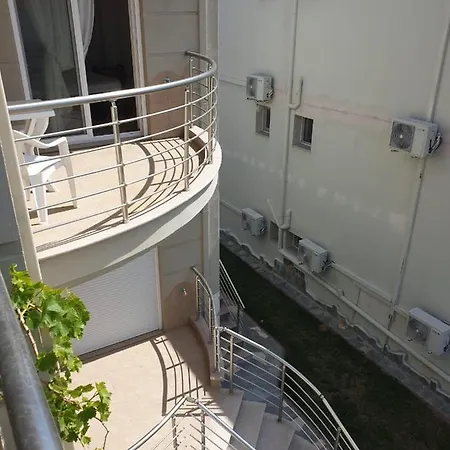 بيت ضيافة Ana Lux Villa *